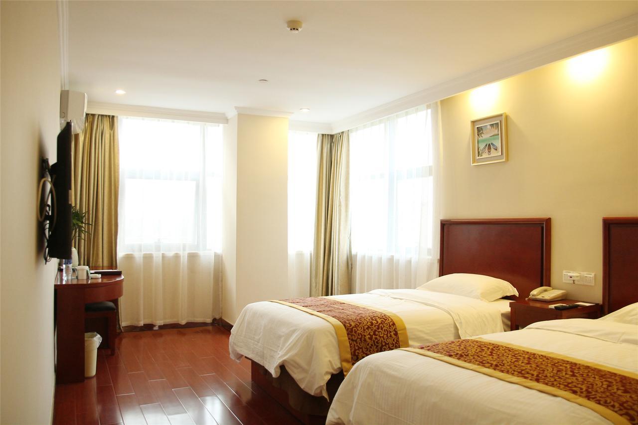 Greentree Inn Bole Wanxianghui Express Hotel Exterior foto