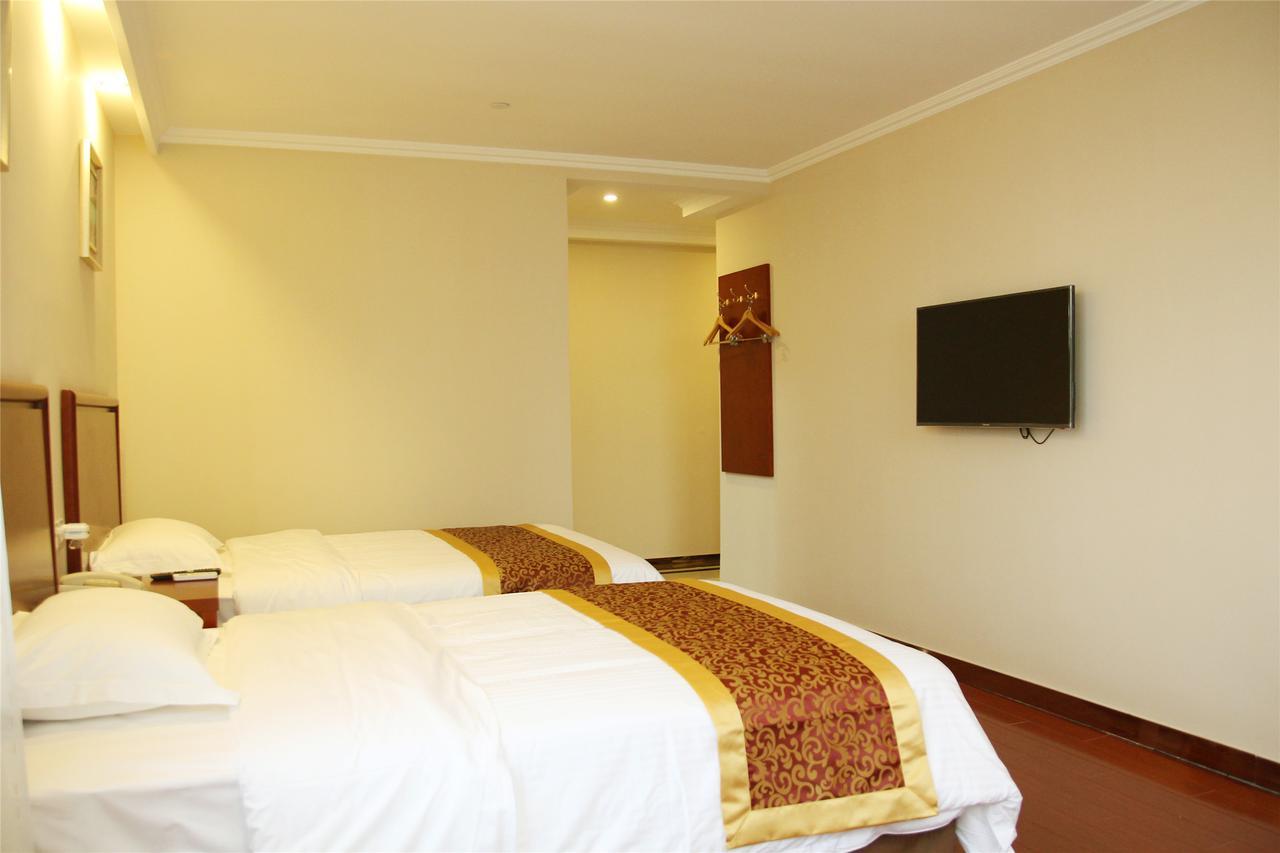 Greentree Inn Bole Wanxianghui Express Hotel Exterior foto